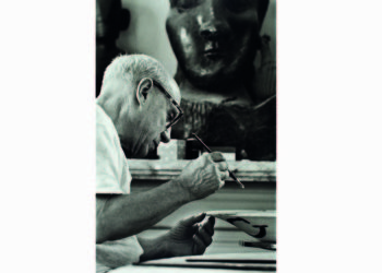 Murió David Douglas Duncan, el fotógrafo que inmortalizó a Picasso