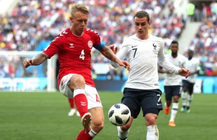 Francia y Dinamarca empatan a cero y clasifican
