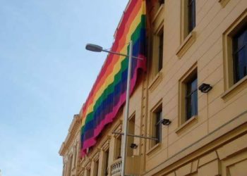 Apoyan a la comunidad LGBTI en el centro de San Salvador