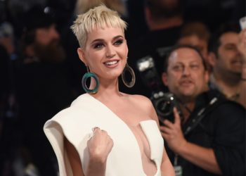 Kesha asegura que Katy Perry fue violada por famoso productor musical