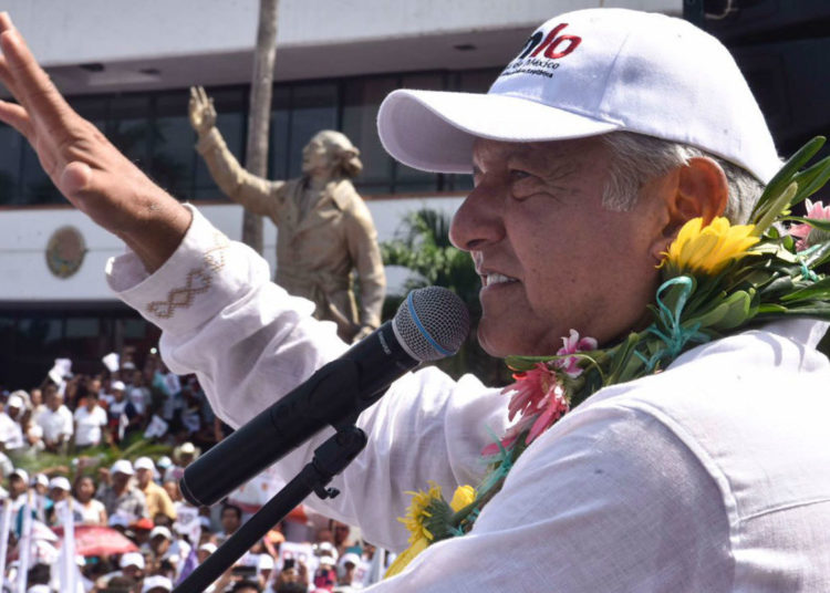 López Obrador pide al INE intervenga para frenar compra del voto