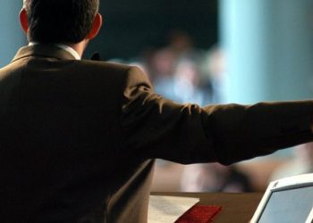 Pastor sedujo a menor a quien le pagaba $20 a cambio de relaciones sexuales