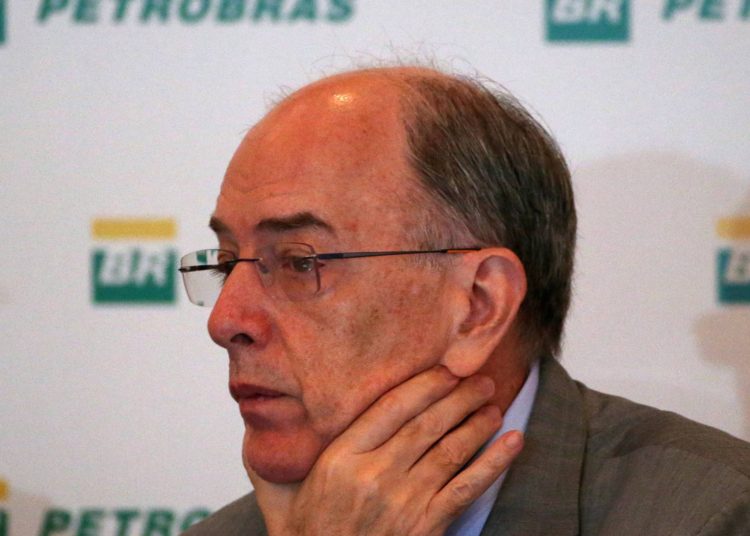 Renuncia presidente de Petrobras luego de huelgas de camioneros y petroleros