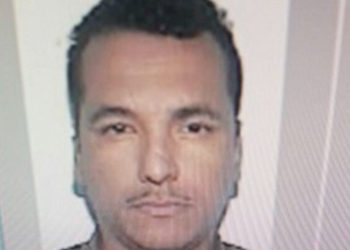 Familia reconoce en la morgue cadáver de cabo de la policía con viñeta “no identificado”