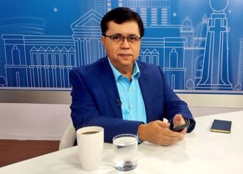 Lorenzana dice que FGR debe separar investigación de expresidente con el Estado