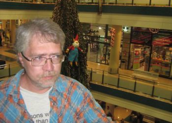 Murió el hombre que hace una semanas fue bajado de un avión por su mal olor