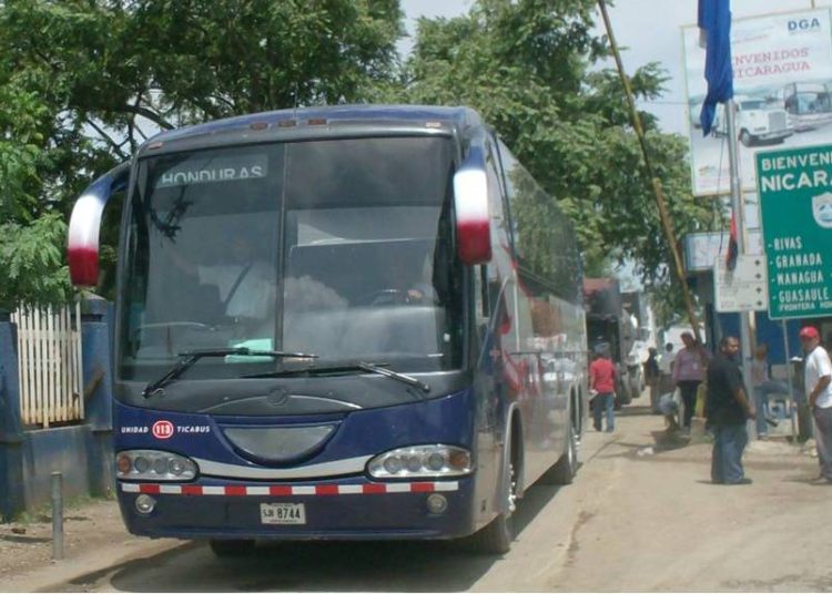 Tica Bus suspende servicio para Nicaragua