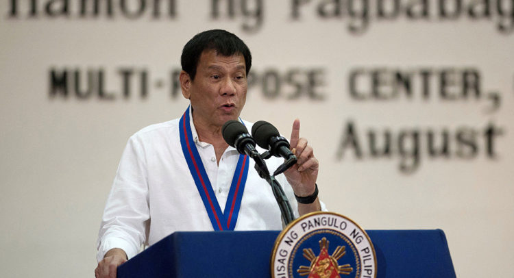 Presidente de Filipinas: «Mi lucha contra las drogas me ha enemistado incluso con Dios»
