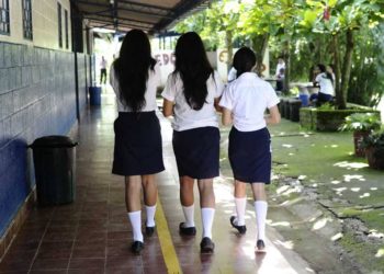 Diputados descartan proyecto de Ley que busca reducir embarazos en niñas por ir contra los «valores cristianos»