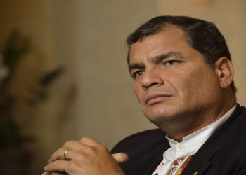 Fiscalía de Ecuador pide a Interpol el arresto y extradición del expresidente Correa
