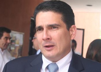 Alcalde de Santa Tecla reitera que continuará el reordenamiento de vendedores