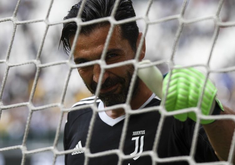 Gianluigi Buffon ya tiene todo arreglado para firmar con el PSG