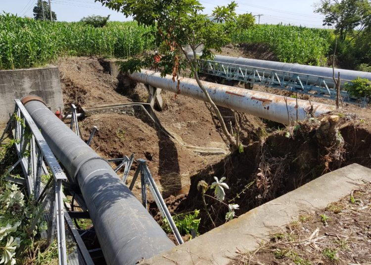 Grupo armado tiene sin agua a San Salvador y La Libertad