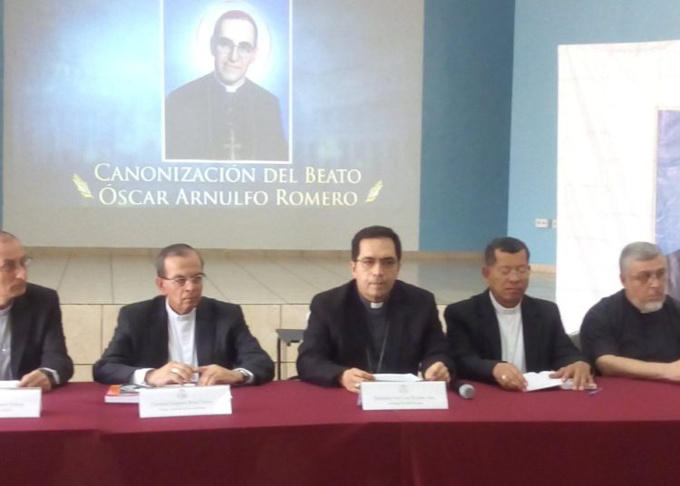 Confirman que 5 mil salvadoreños asistirán a la canonización de Monseñor Romero en el Vaticano