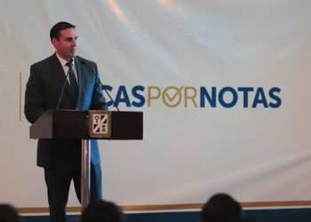 Alcalde Ernesto Muyshondt anuncia ampliación de programa de becas universitarias