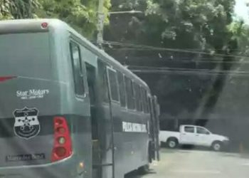 Elementos de la UMO custodian instalaciones del TSE