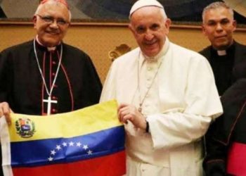 El Papa designa a un duro crítico de Maduro al frente de la Iglesia de Caracas