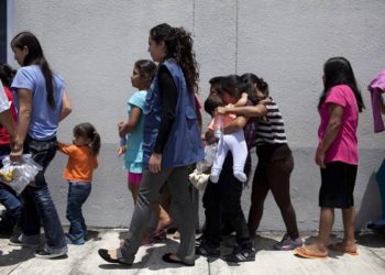 Doce niños salvadoreños ya se encuentran reunificados con sus padres en EE.UU.
