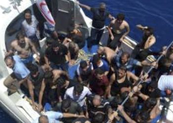 Se hunde un barco con inmigrantes en Chipre y mueren al menos 19 personas