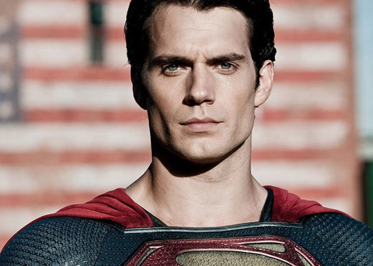 «Superman» opinó sobre cómo se debe conquistar a una mujer y generó una ola de repudio