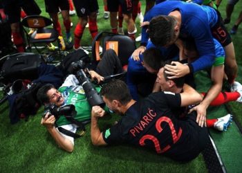 Gobierno de Croacia ofrece una semana de vacaciones a fotoperiodista salvadoreño