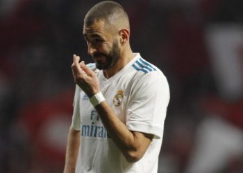 Benzema responde al presidente del Napolés después de llamarle “viejo”