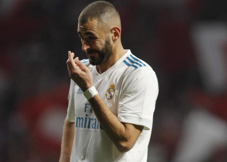 Benzema responde al presidente del Napolés después de llamarle “viejo”