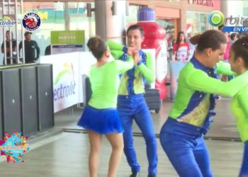 Matices y Grupo Órbita en vivo desde Mall Las Cascadas