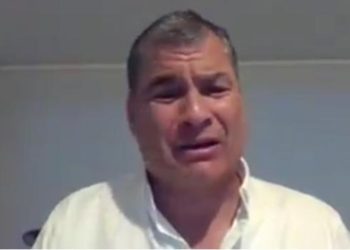 Así se defiende Rafael Correa de la orden de prisión preventiva