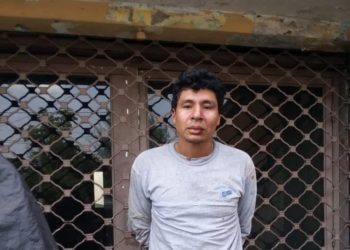 Envían a prisión a hombre que apuñaló a su esposa en Metrosur