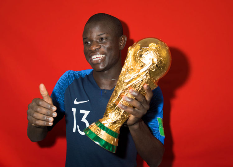 De recoger basura a ser el «motor» de Francia: la increíble historia de N’Golo Kanté