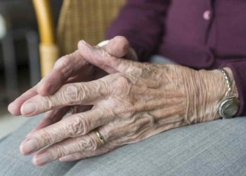 Mató a su hijo para evitar que la internara en un asilo