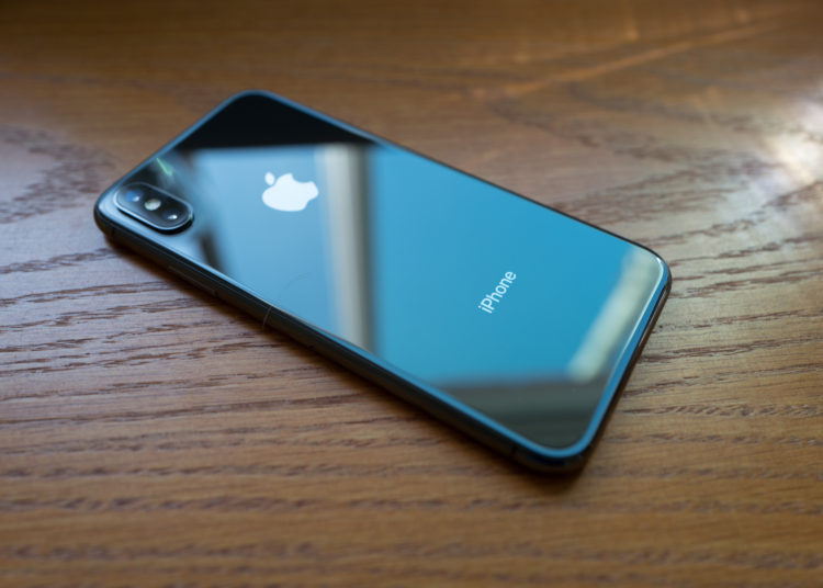 Se filtran nuevas imágenes del iPhone X Plus y el iPhone LCD