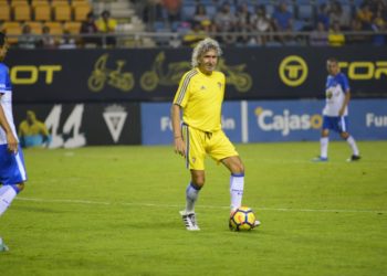 Jorge “Mágico” González desata locura en el Ramón de Carranza