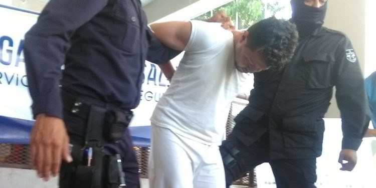 Fiscalía acusa formalmente de feminicidio agravado a presunto asesino de Joselyn