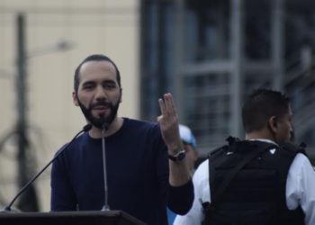 Bukele se inscribe como precandidato a la presidencia por CD