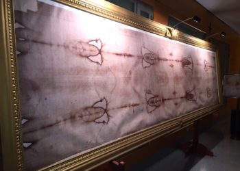 Análisis forense sugiere que la Sabana Santa en Turín es «falsa»