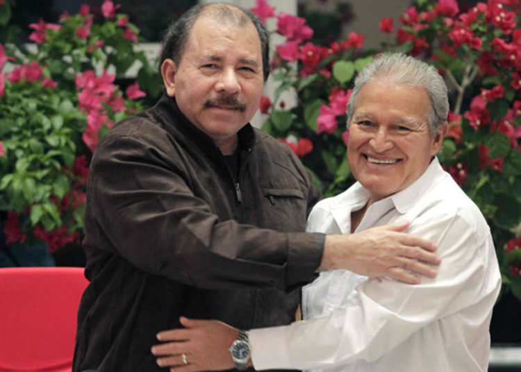 Jesuitas rechazan apoyo de Sánchez Cerén a Daniel Ortega y Rosario Murillo