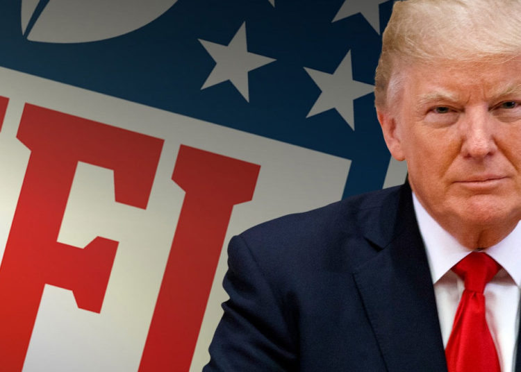 Donald Trump pide expulsar de la NFL a los jugadores que se arrodillen durante el himno