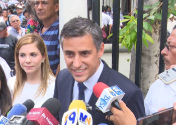 Carlos Calleja: “Nuestra visión conlleva buenos salarios y mejores ingresos para todos”