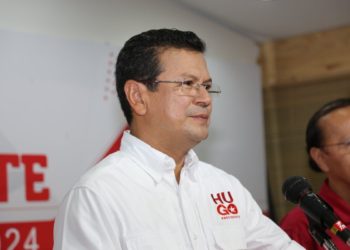 Hugo Martínez: “No tiene sentido que EE.UU. tenga relaciones diplomáticas con China y pida a otros que no las tenga”