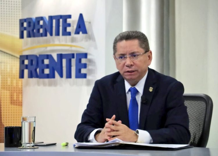 Fiscal general aceptó proceso abreviado por temor a que imputados quedaran en libertad