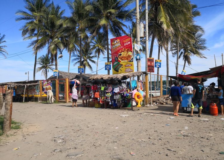 Pandilleros asesinan a propietario de negocio en playa El Espino