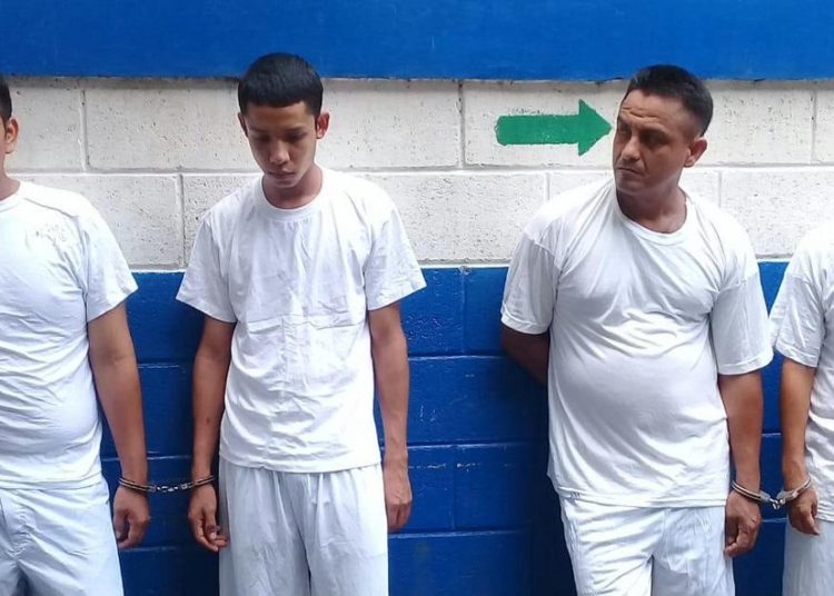 Desarticulan red de traficantes de droga en Acajutla