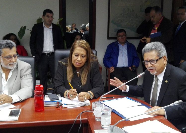 Carlos Castaneda: «China es la segunda economía mundial, las relaciones nos abren más oportunidades de inversión»