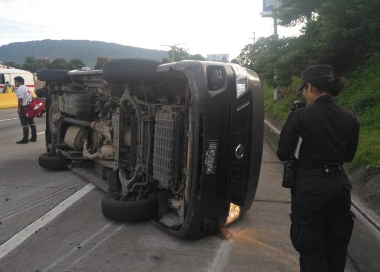 Accidente de tránsito deja diez lesionados en el bulevar Monseñor Romero