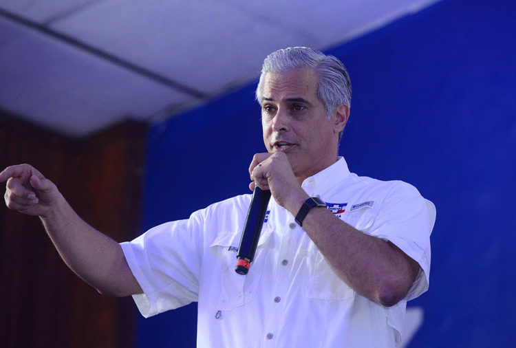 Interiano pide a Fiscalía investigue al COENA del expresidente Elías Antonio Saca