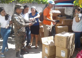 Fuerza Armada lleva jornada médica a familias en cantón El Achotal, San Pedro Masahuat