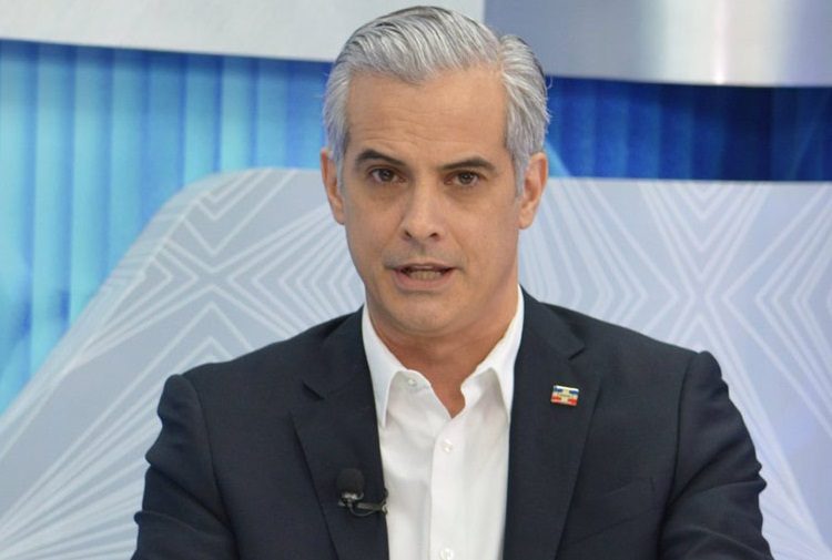 Contradicciones en ARENA sobre libros contables del periodo Saca. Interiano asegura que «ahí están»