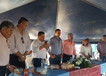 Ernesto Muyshondt celebra día del empleado municipal